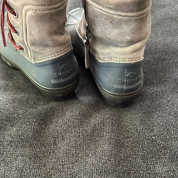 Sperry snow/rainboot
